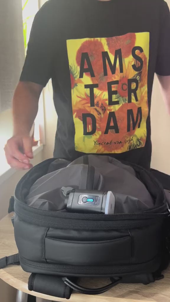 Traveler demonstrating the compression system